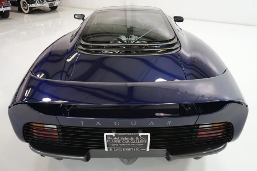  Jaguar XJ220 1994 года  (фото 42 из 55)